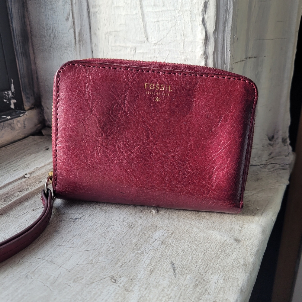 Fossil wallet